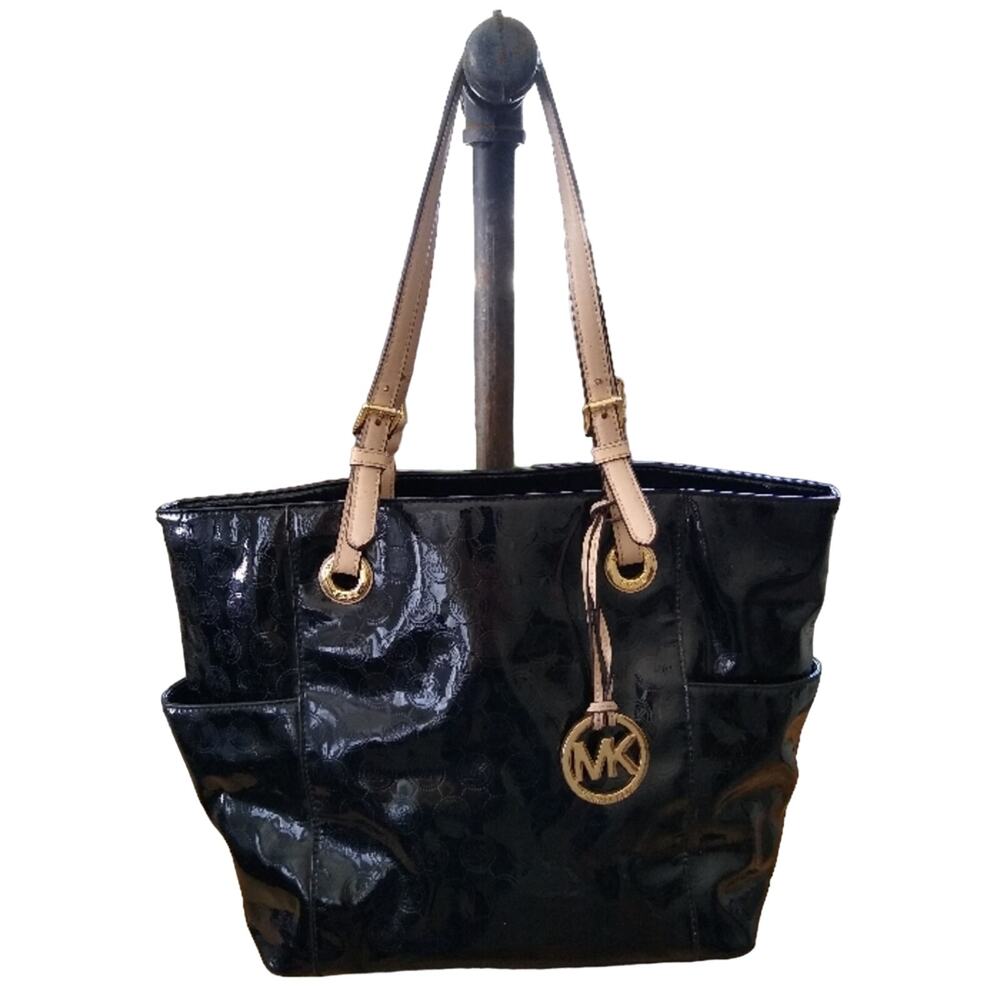 Michael Kors Black Patent Shoulder Bag